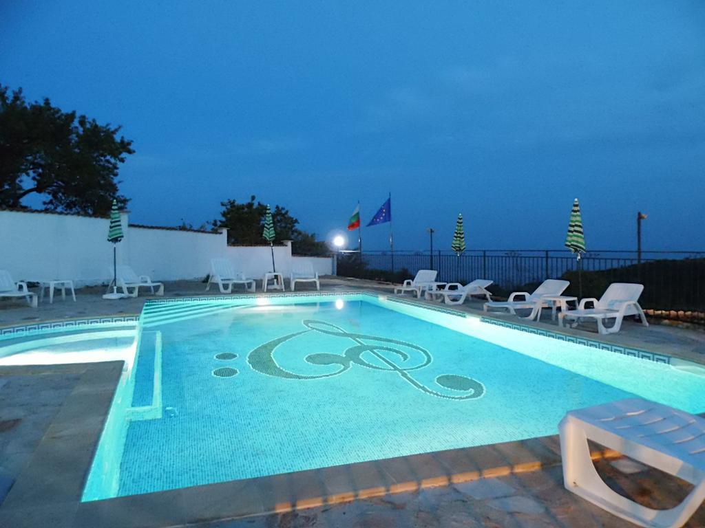 Villa توبولا المظهر الخارجي الصورة