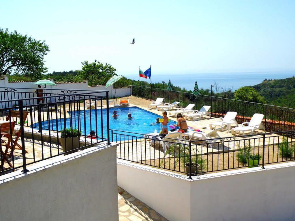 Villa توبولا المظهر الخارجي الصورة